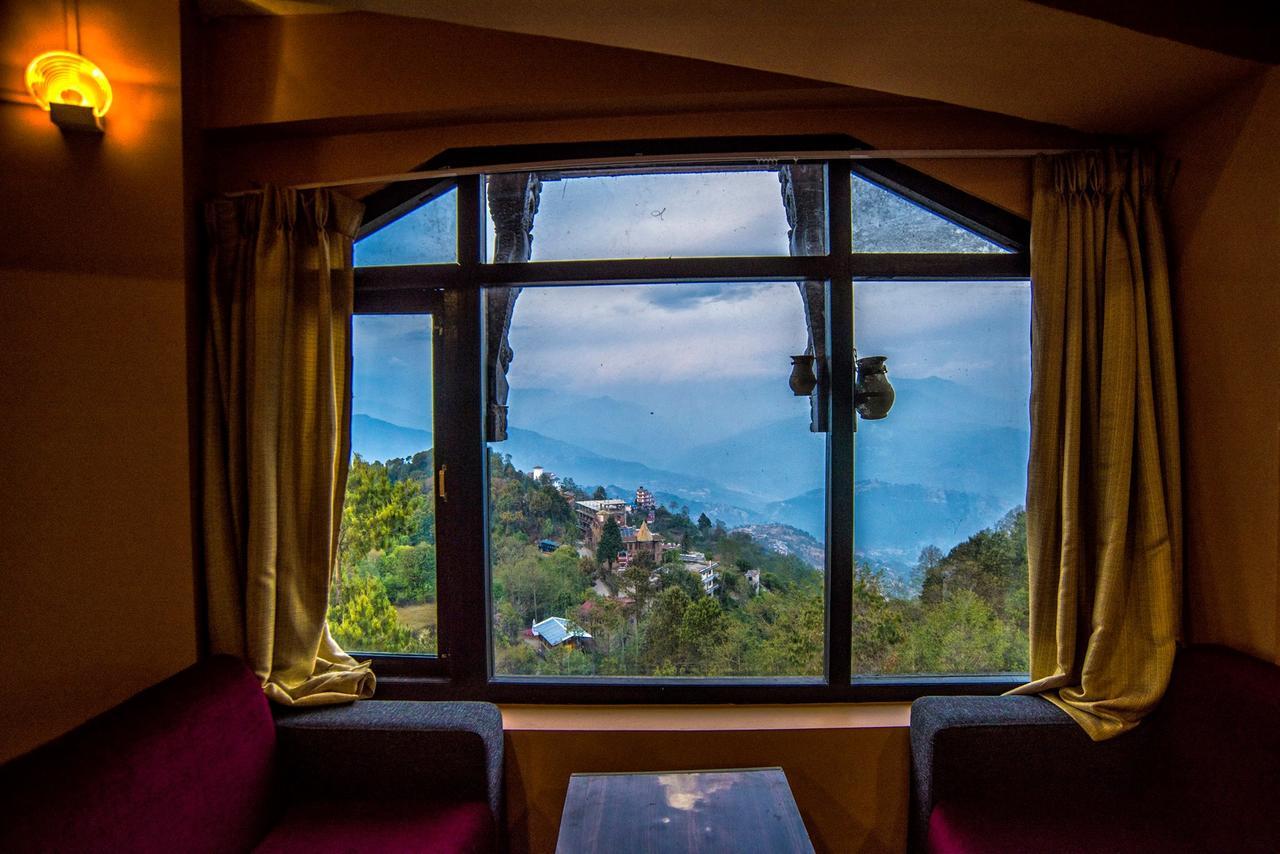 Peaceful Cottage & Cafe Du Mont Нагаркот Екстер'єр фото